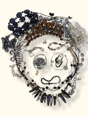 TALLULAH - Vintage To Now Jewelry Lot - 079